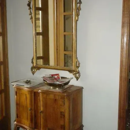 Casa Rina * Lari